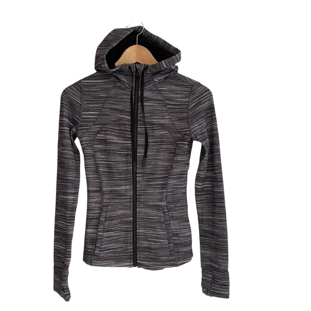 LULULEMON Grey Stripe Define Jacket With Hood Nulu - size 4
